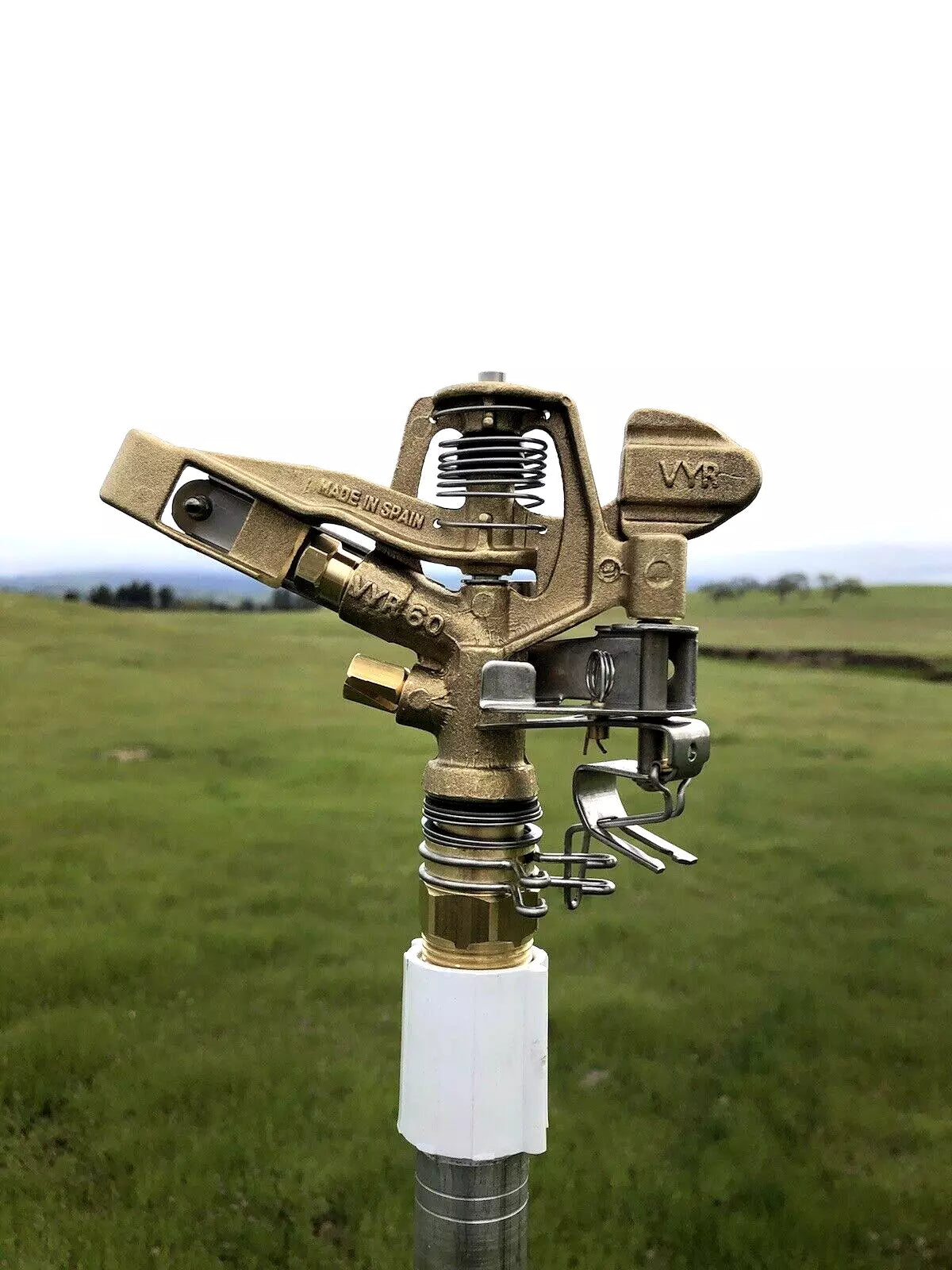 Commercial Quality Tri Pod & Heavy Duty Adjustable Brass Impact Sprinkler